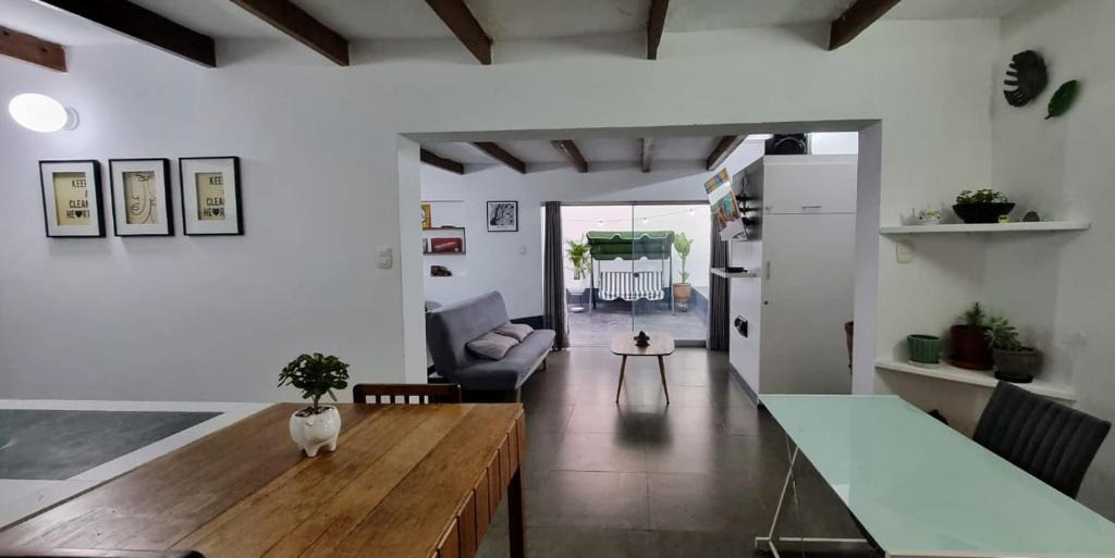 Trujillo House | Casita en zona céntrica.