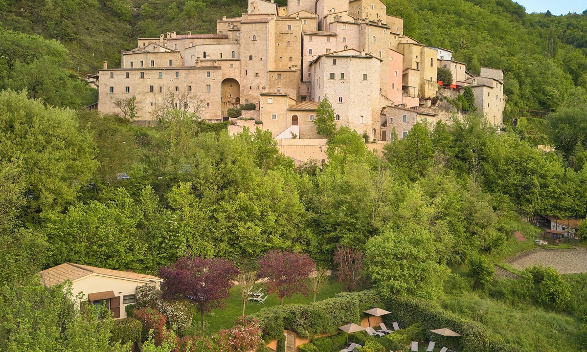 Sellano Hotel | Castello di Postignano Relais