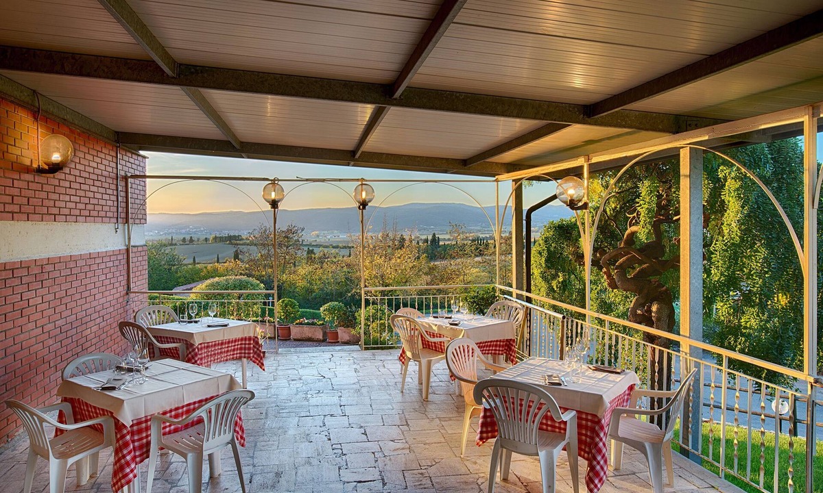 Sovicille Hotel | Castello