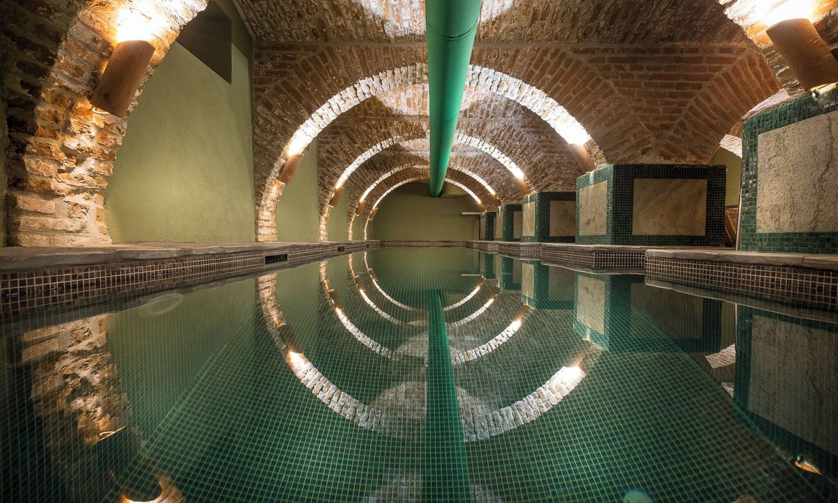 Talisoara Hotel | Castle Hotel Daniel