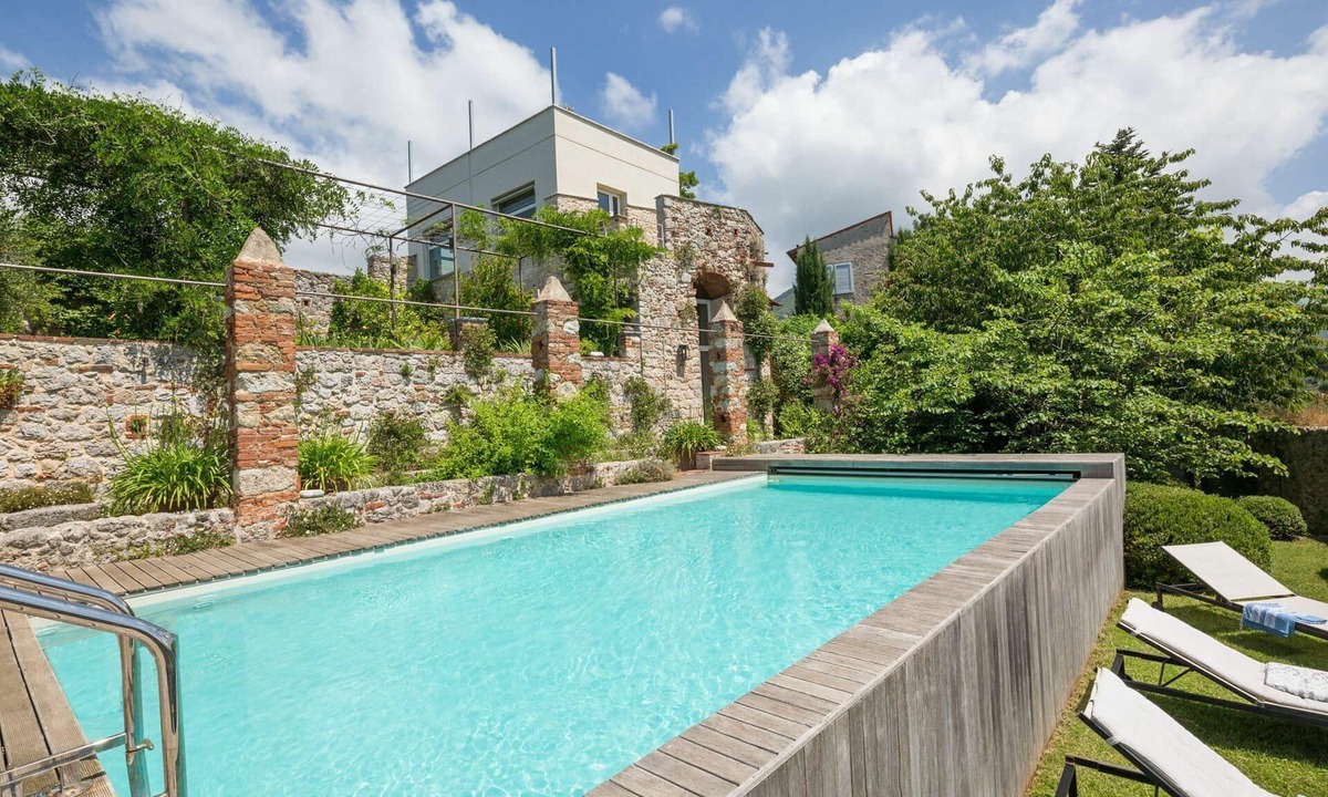 Santa Lucia Villa | Castle with pool and sea views for 6 People