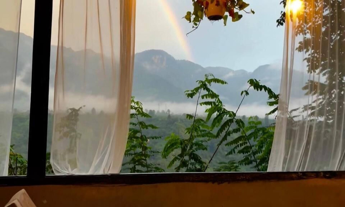 Manali Hotel | Castleton Casa
