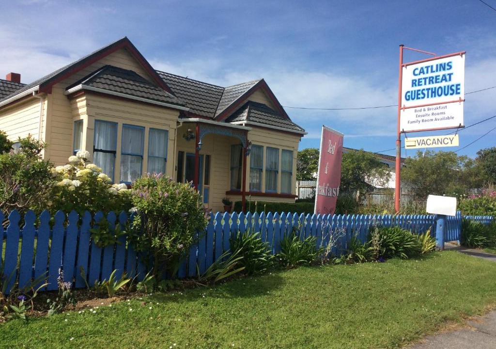 Owaka House | Catlins Retreat B & B