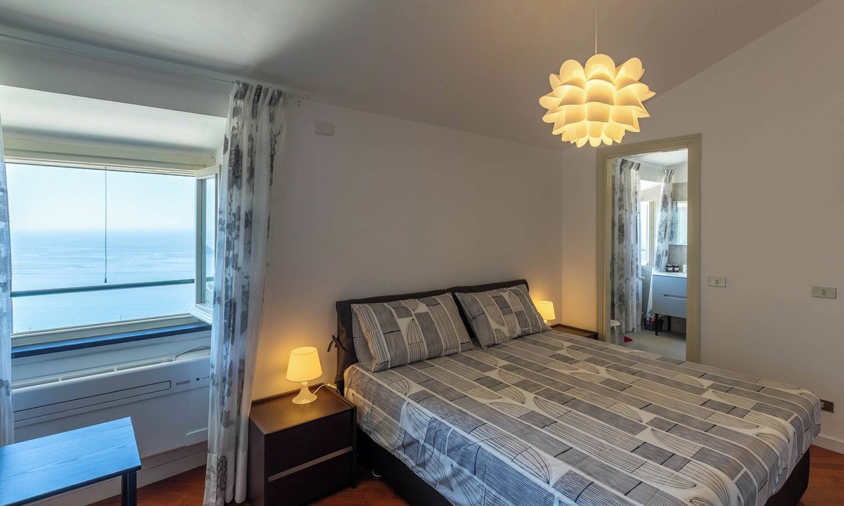 Santa Giulia Bed & Breakfast | Cava Ardè Rooms: on the hill of Santa Giulia, with a breathtaking view