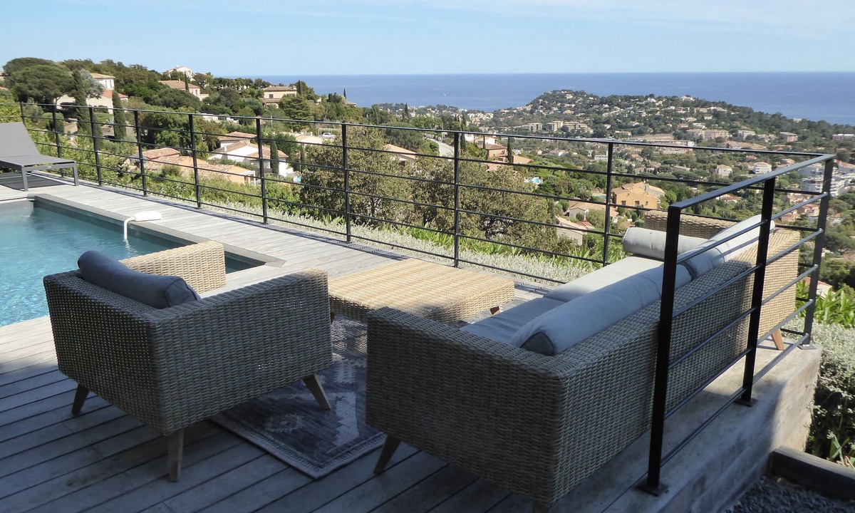 Cavalaire-sur-Mer Villa | CAVALAIRE - BEAUTIFUL SEA VIEW - RENOVATED VILLA FACING SOUTH