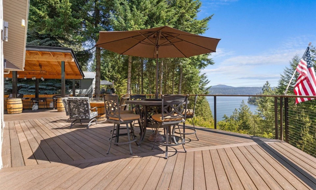 Worley House | Cave Bay Escape - Stunning CDA Lake View, Deck, Grill, Blackstone, Fire Pit, and near Boat Launch!
