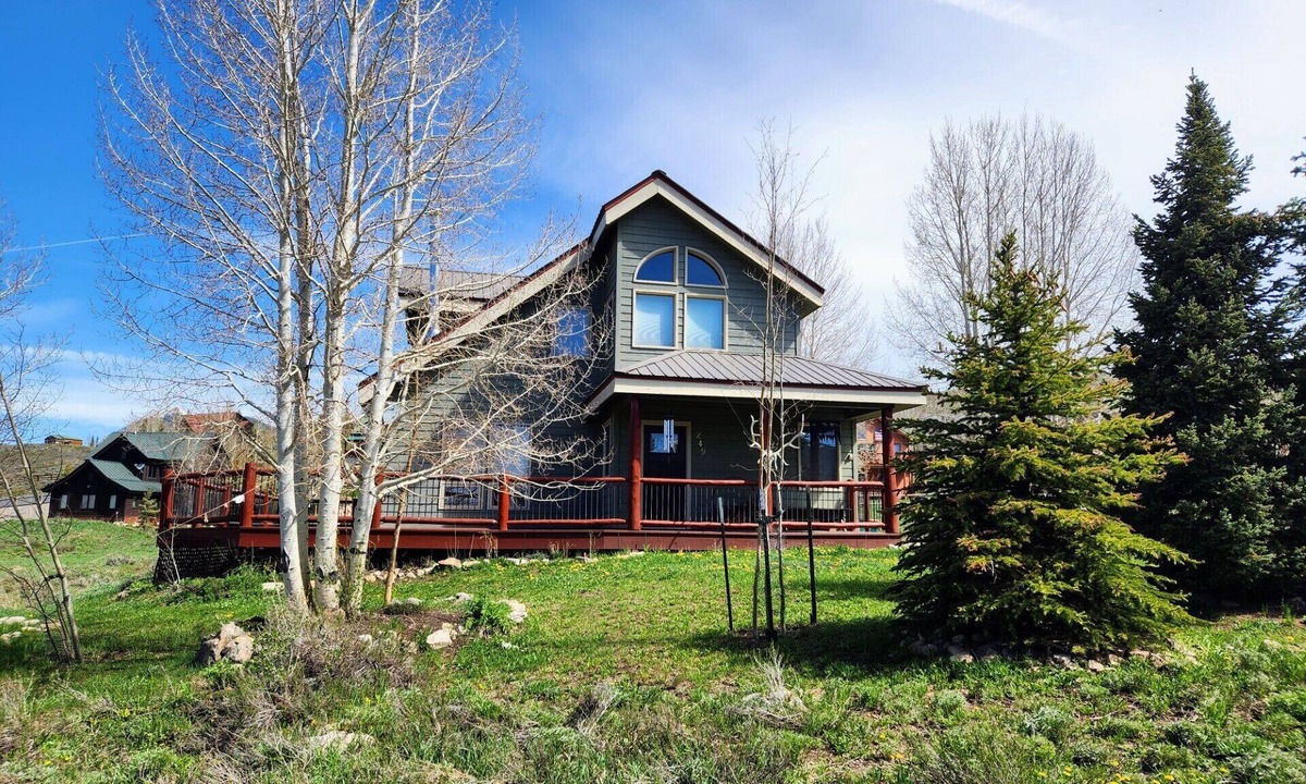 Crested Butte South House | CB South Home | 3 Bedroom | Deck Views | Grill | Parking