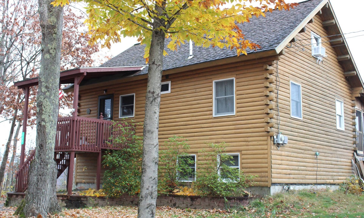 Woodsville Cabin | Cedar Cabin awaits! Come kick back, relax and enjoy!