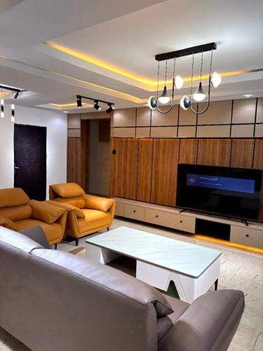 Orozo Apartment | Ceevu Nineteen Resource Limited