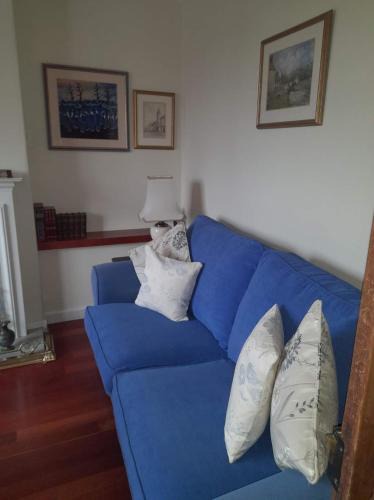 Auchengray Apartment | Celia's house