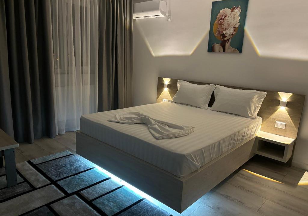 Sector 5 Apartment | CELINE CONFORT N. D. COCEA