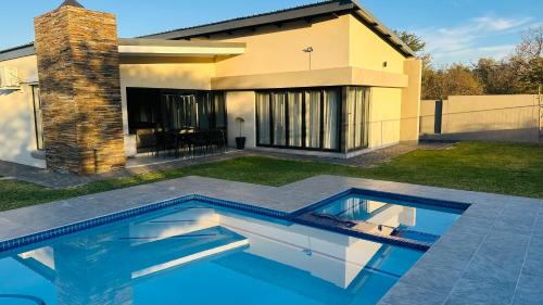 Mookgopong House | CELONIA VILLA - Euphoria Golf Estate