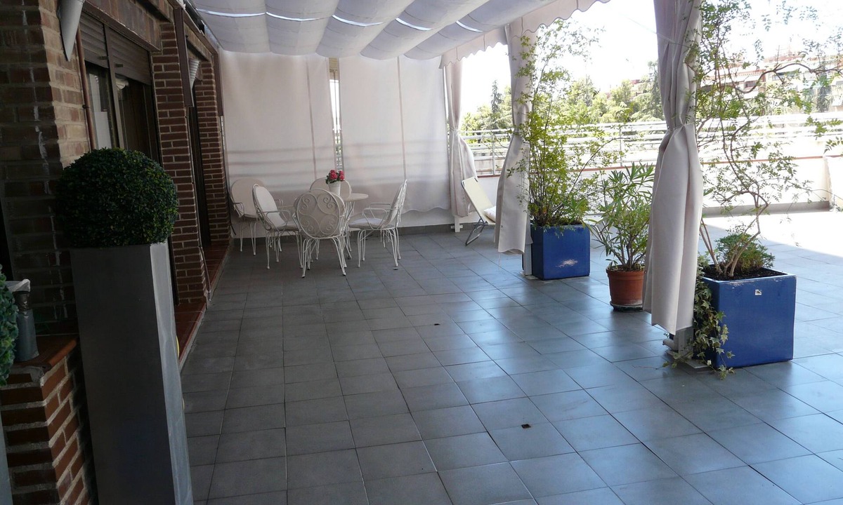Plaza de Toros-Doctores-San Lazaro Apartment | Center, magnificent area, close to railroad, large private terrace, parking
