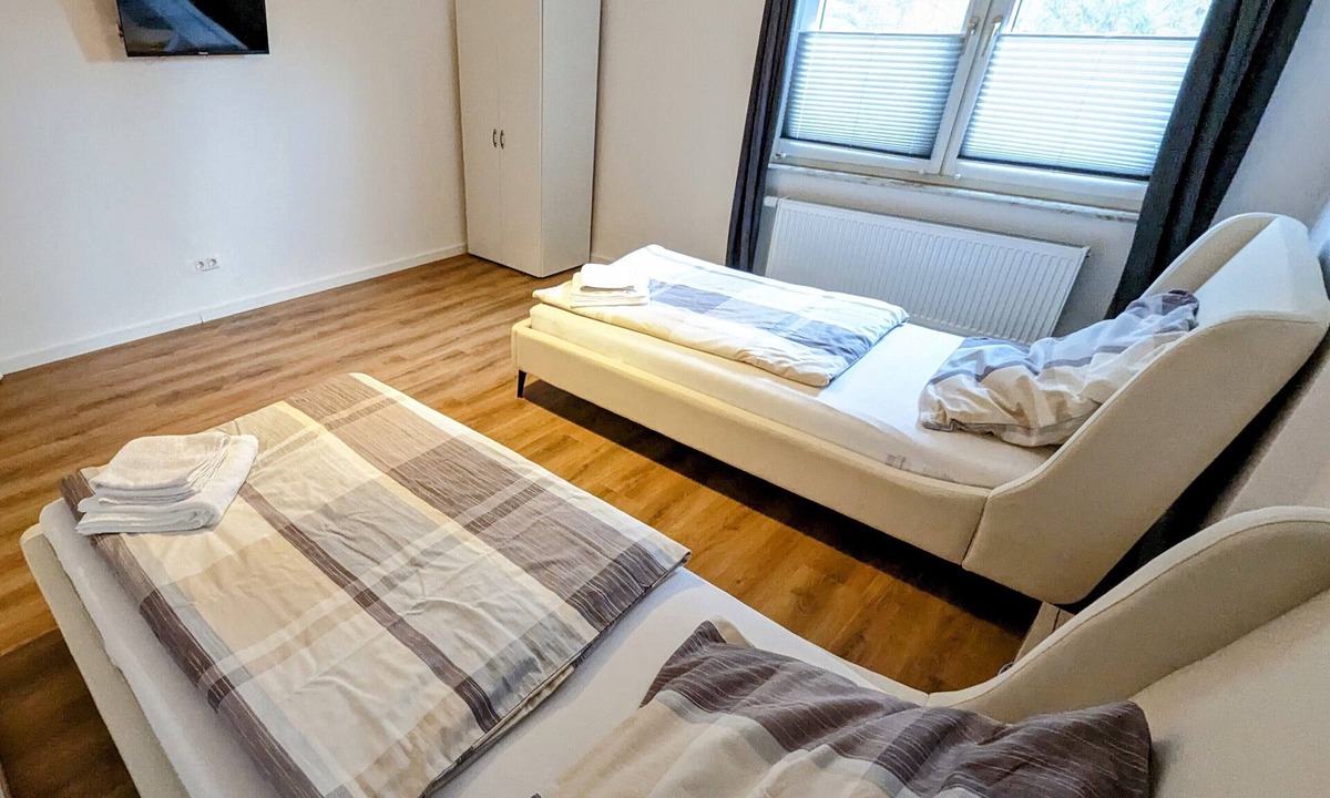 Innenhafen Apartment | Central apartment for 4 people with parking & washing machine