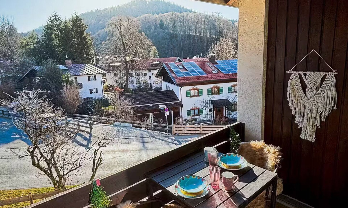 Tegernsee Apartment | Central apartment with balcony directly on the hiking trail - Alpenperle Tegernsee
