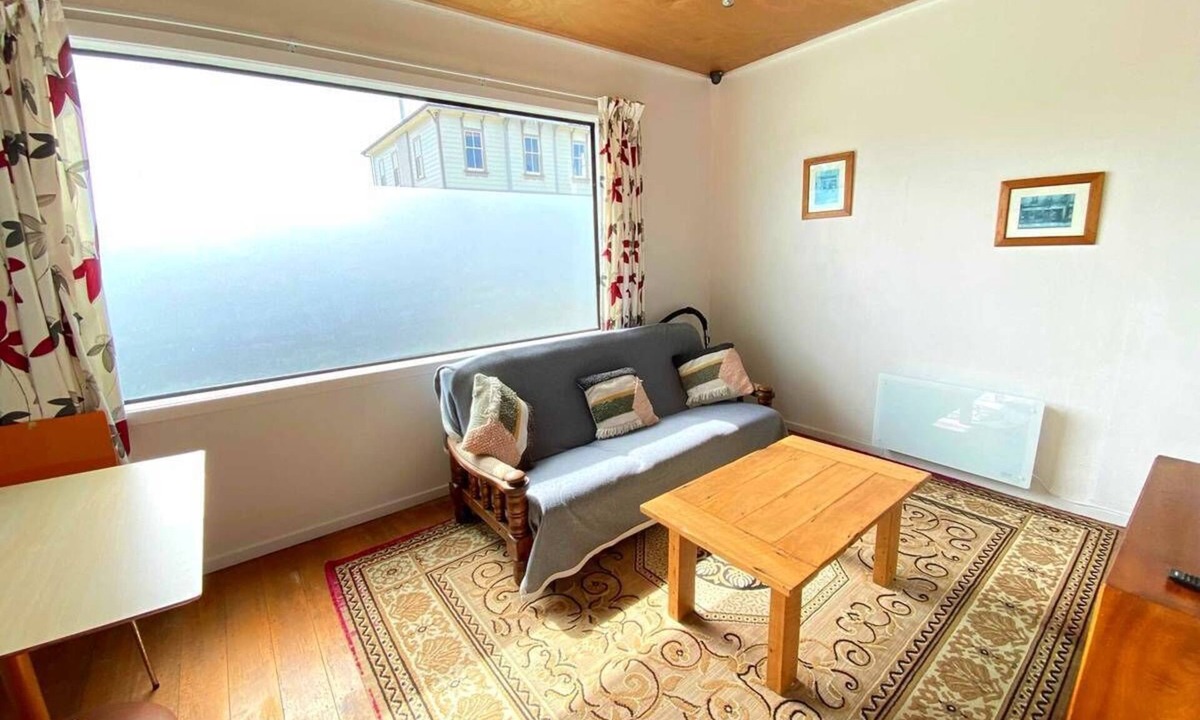 Collingwood Apartment | Central Collingwood Studio