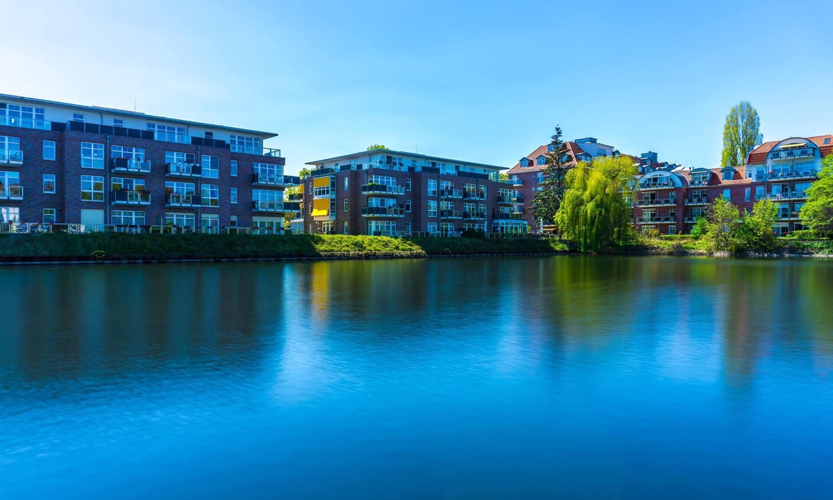 Globeville House | Central Downtown Denver rooms great for groups