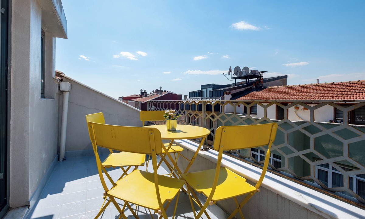 Taksim Apartment | Central Elevator Building - 2 Apartments Combined - 5 Bathrooms - Prime Location