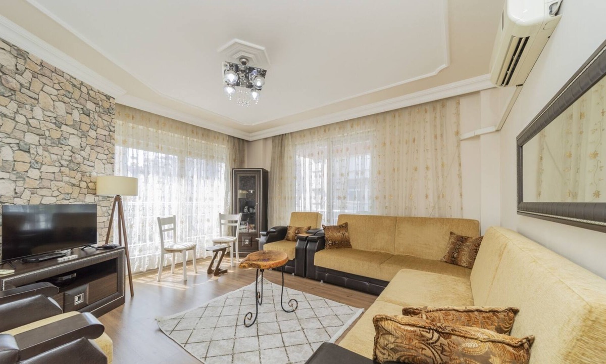 Antalya City Centre Apartment | Central Flat w Balcony 10 min to MarkAntalya Mall