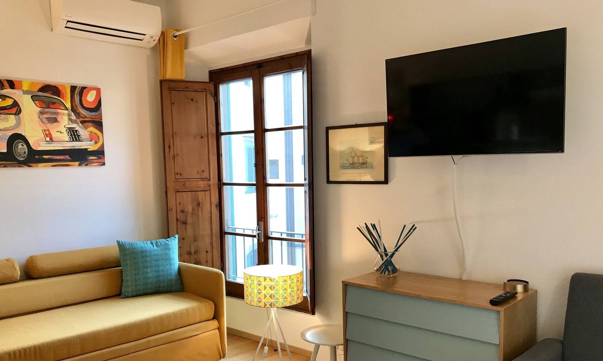 Sant' Ambrogio Apartment | ** Central Florence **