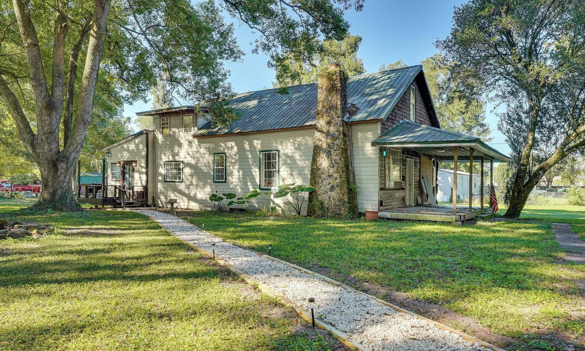 Anthony House | Central Florida Hideaway: Walk to Parks & Dining!