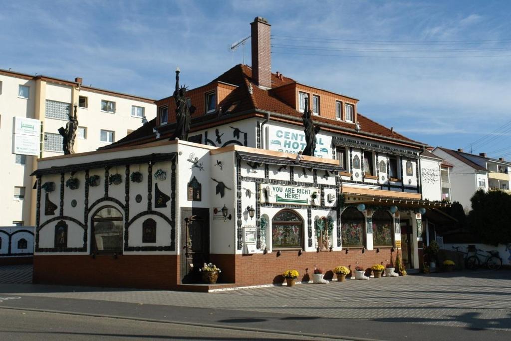 Schwetzingen Hotel | Central Hotel