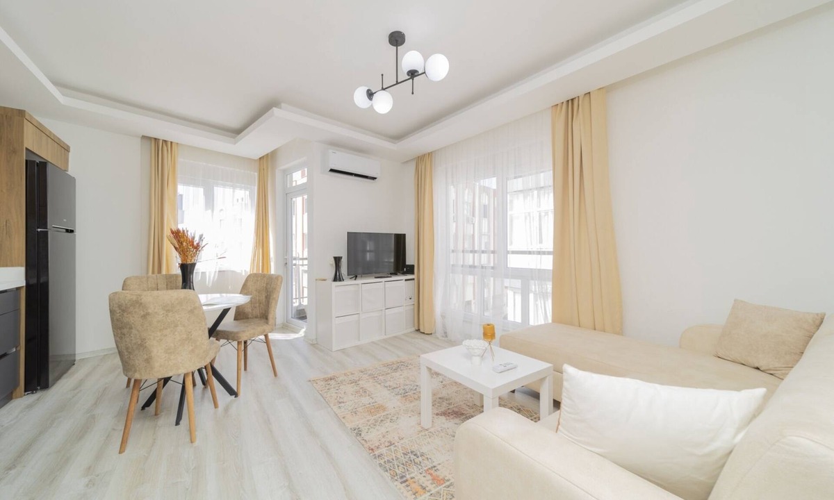 Kaleici Apartment | Central Location Flat 4 min to Hadrian Gates