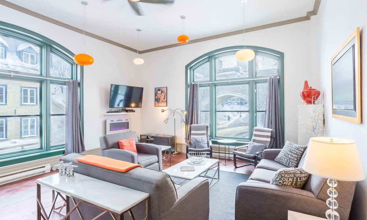 Vieux-Quebec-Cap-Blanc-colline Parlementaire Condo | Central, modern and Spacious 3-Bedroom Condo in Old Quebec