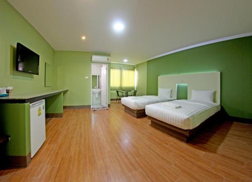 Sing Buri Hotel | Central Park Hotel