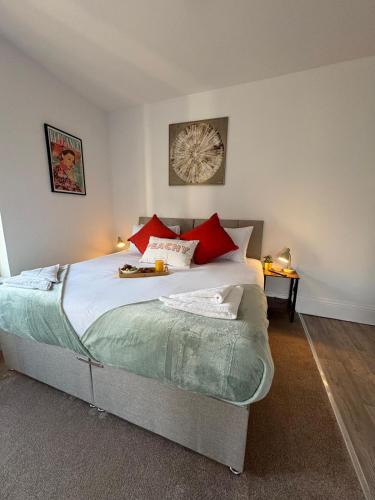 Peterborough Apartment | Central Peterborough Studio 2