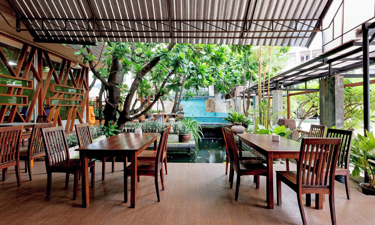 Samut Sakhon Hotel | Central Place Hotel