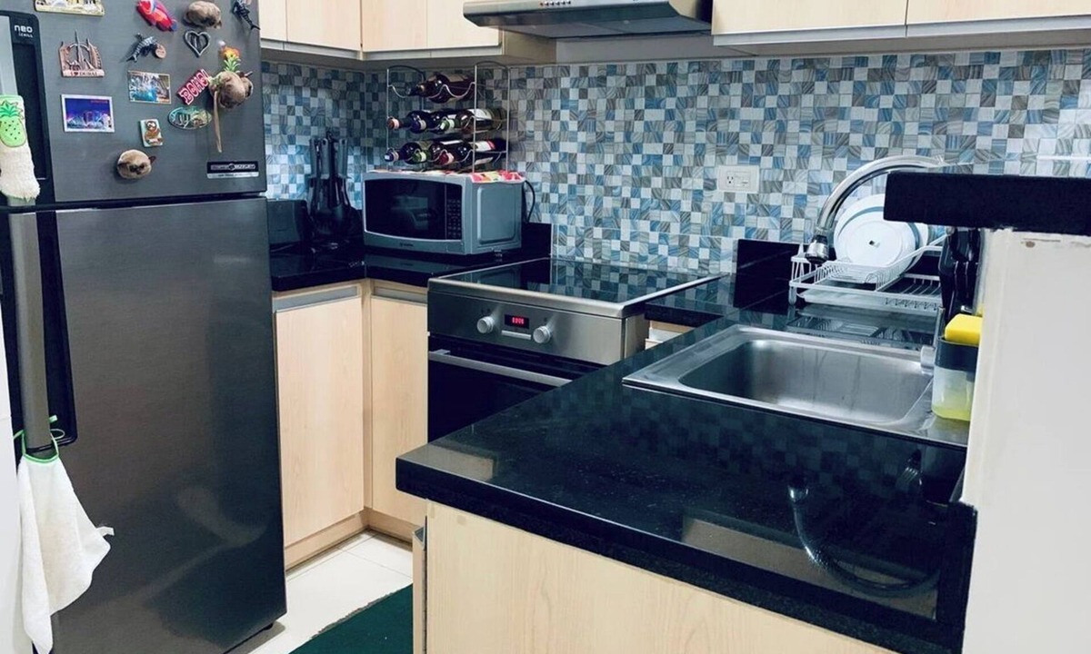 Cebu Apartment | Central & Spacious 2 Bdrms