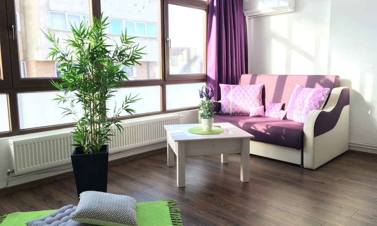 Lazaret Apartment | Central Spacious Apartment (near train station)