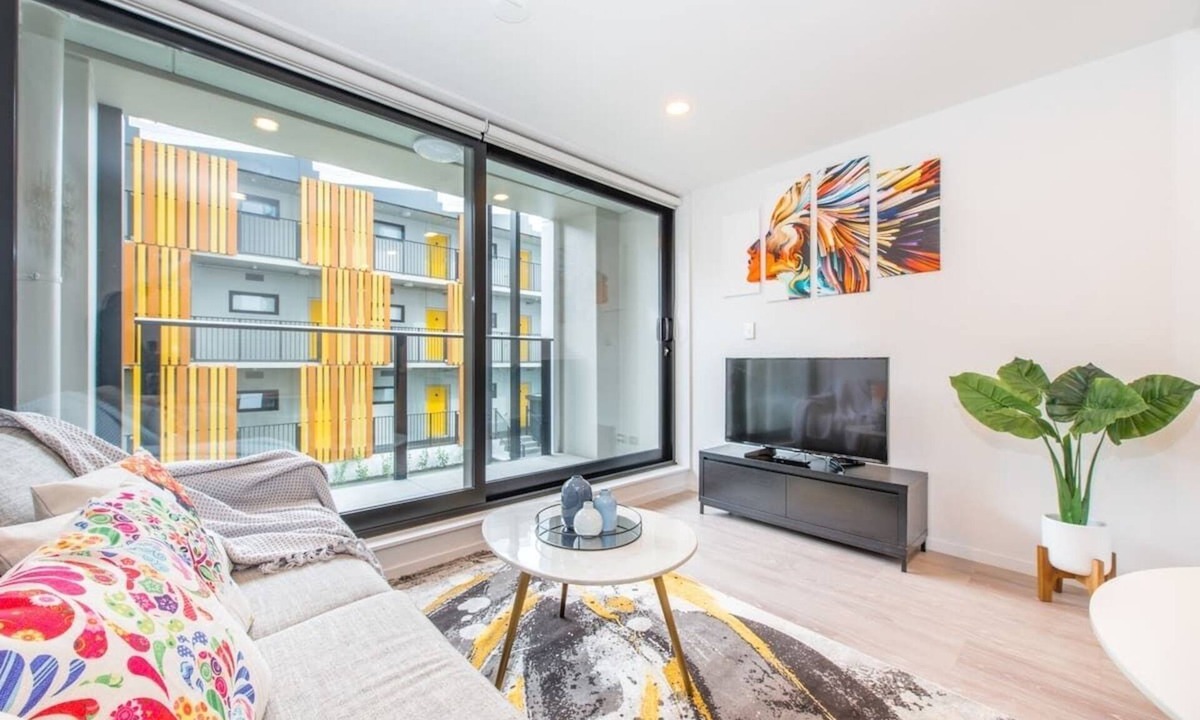 Auckland Central Business District Apartment | Central Stylish Comfy Studio with Swimming Pool