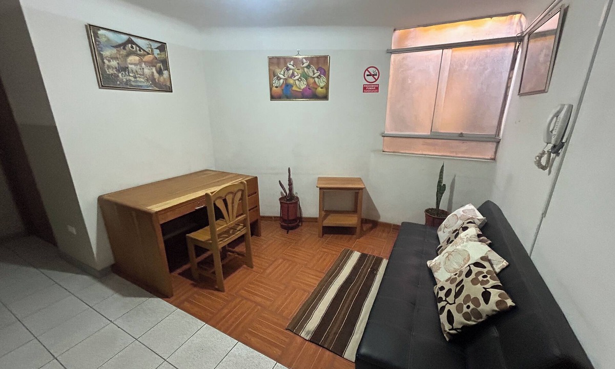 Cusco Historic Center House | Centrally located building perfect for tours with all services and amenities.
