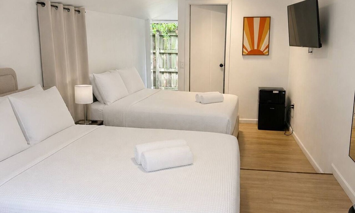 Liberty City Apartment | Centrally located studio with private entrance.