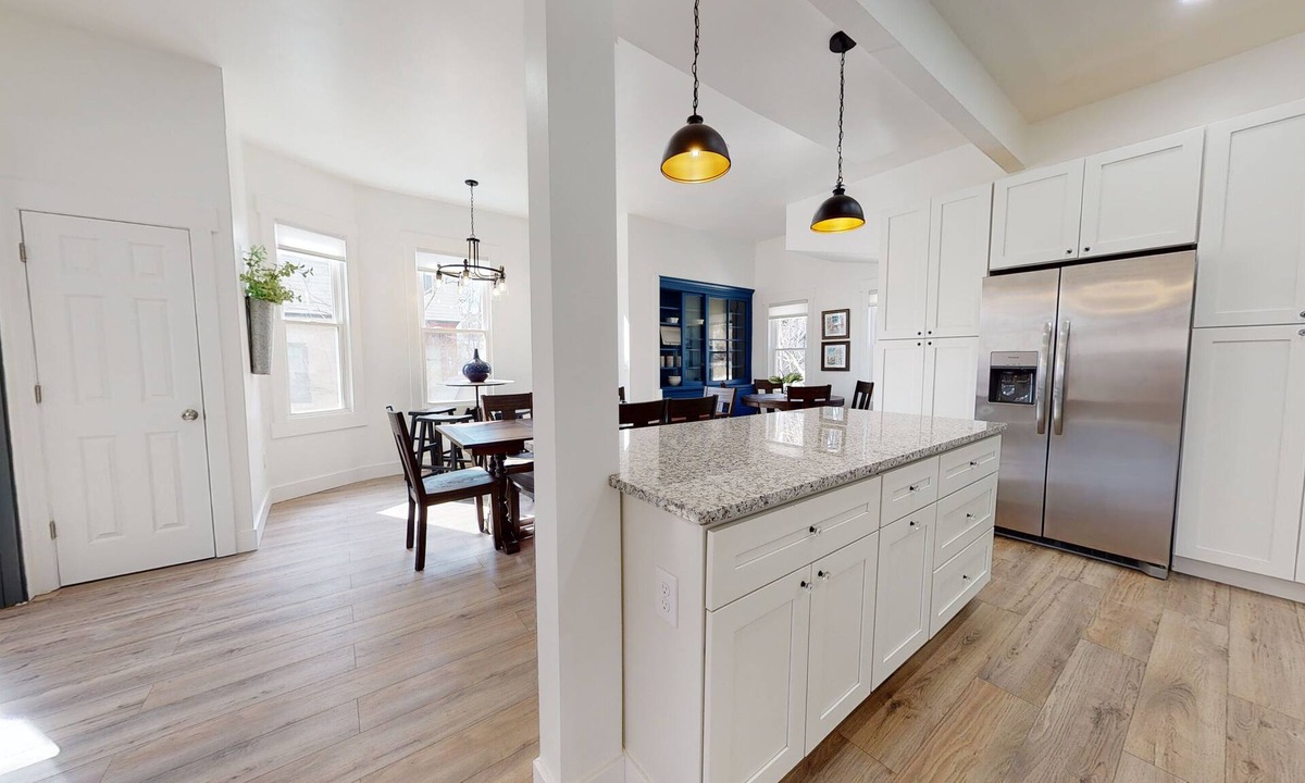 Corryville House | Centrally Located @ The Burnet