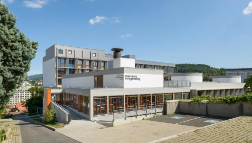 Cret de Roc Hostel | Centre International de Séjour André Wogenscky