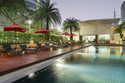 Wattana Hotel | Centre Point Sukhumvit Thong-Lo