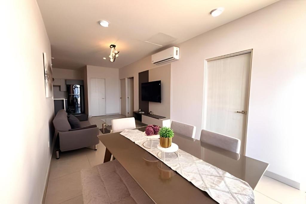 Monterrey Apartment | Centrico alojamiento para grupos/10px/wifi/parking