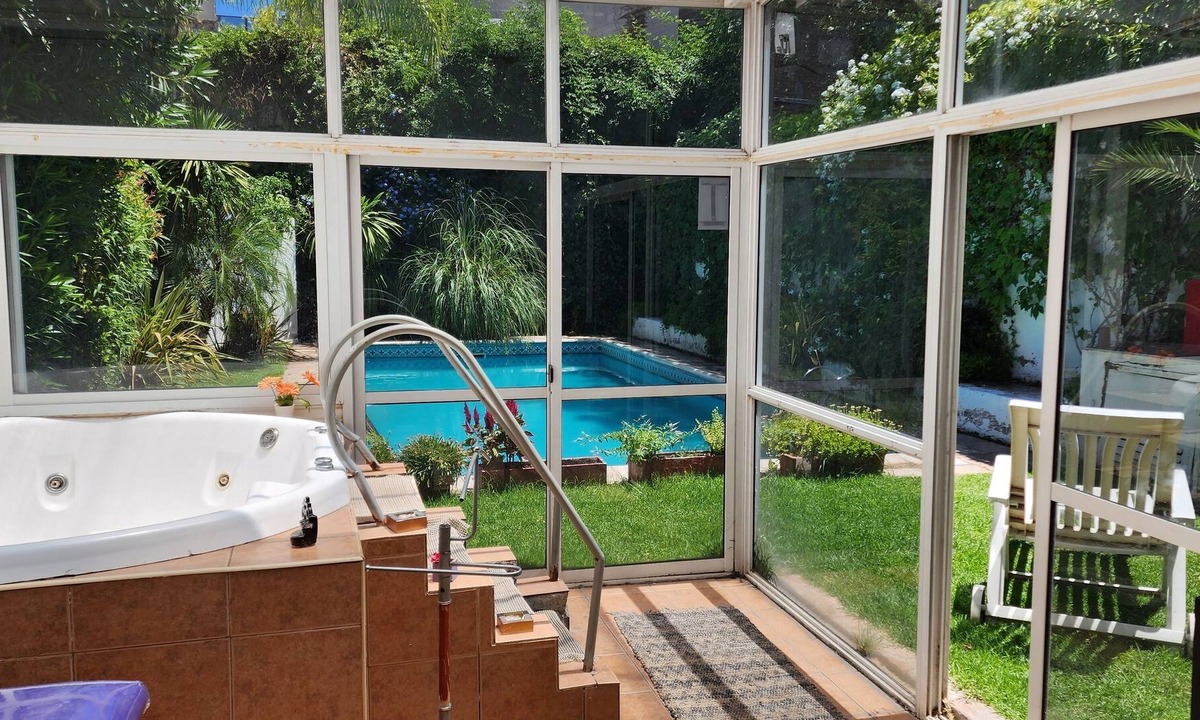 Mendoza City Center Apartment | Cerca de todo amplio