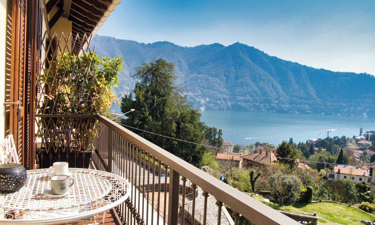 Cernobbio Apartment | Cernobbio Lake View - One Bedroom Apartment, Sleeps 4