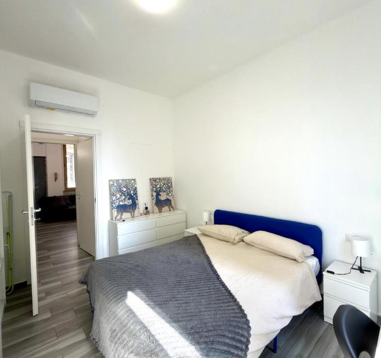 Cagnola Apartment | Certosa District Flat