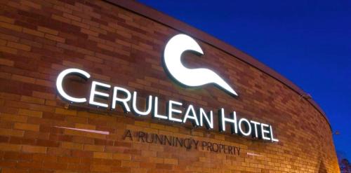 Downtown Klamath Falls Hotel | Cerulean Hotel