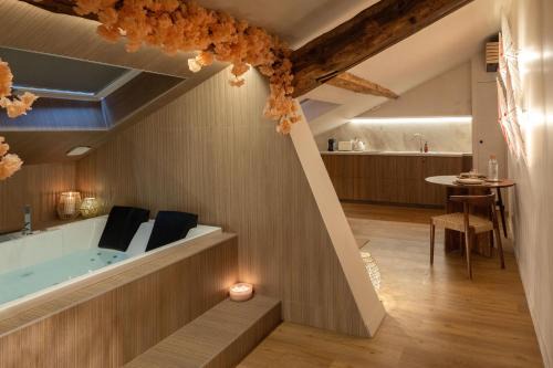 Jacquard - Prefecture Apartment | CEVA Suite Sakura - Jacuzzi & Cinéma Centre ville