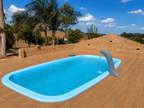 Bezerros House | Chácara Aconchegante com Piscina e Churrasqueira Perto do Ponto Turístico de Bezerros