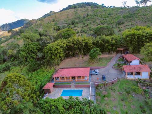 Sao Lourenco House | Chácara Paraíso de Itamonte MG