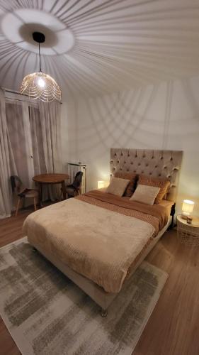 Chantiers Apartment | Château 5 min avec balcon et un Stationnement gratuit
