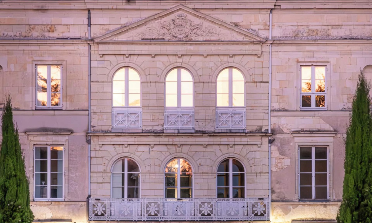 Baune Hotel | Château de Briançon, The Originals Relais