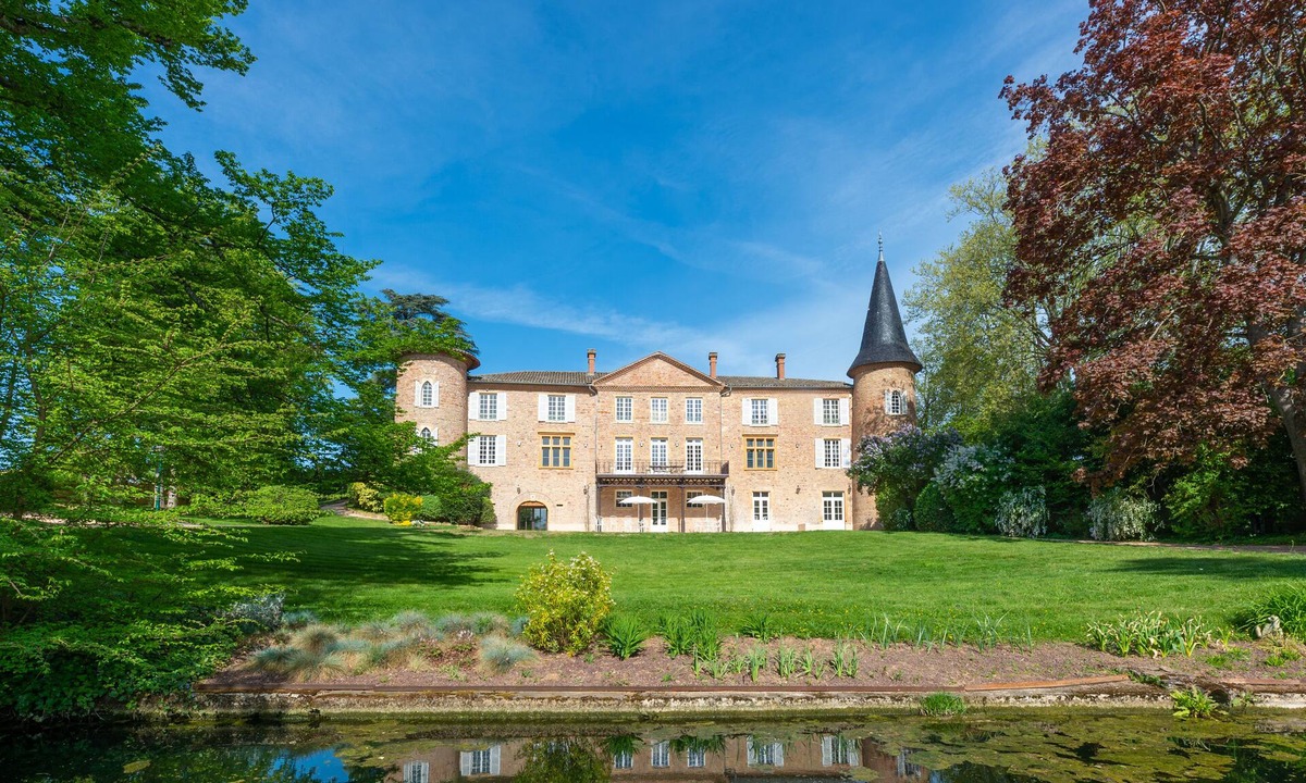Blace Other | Château de Champ-renard